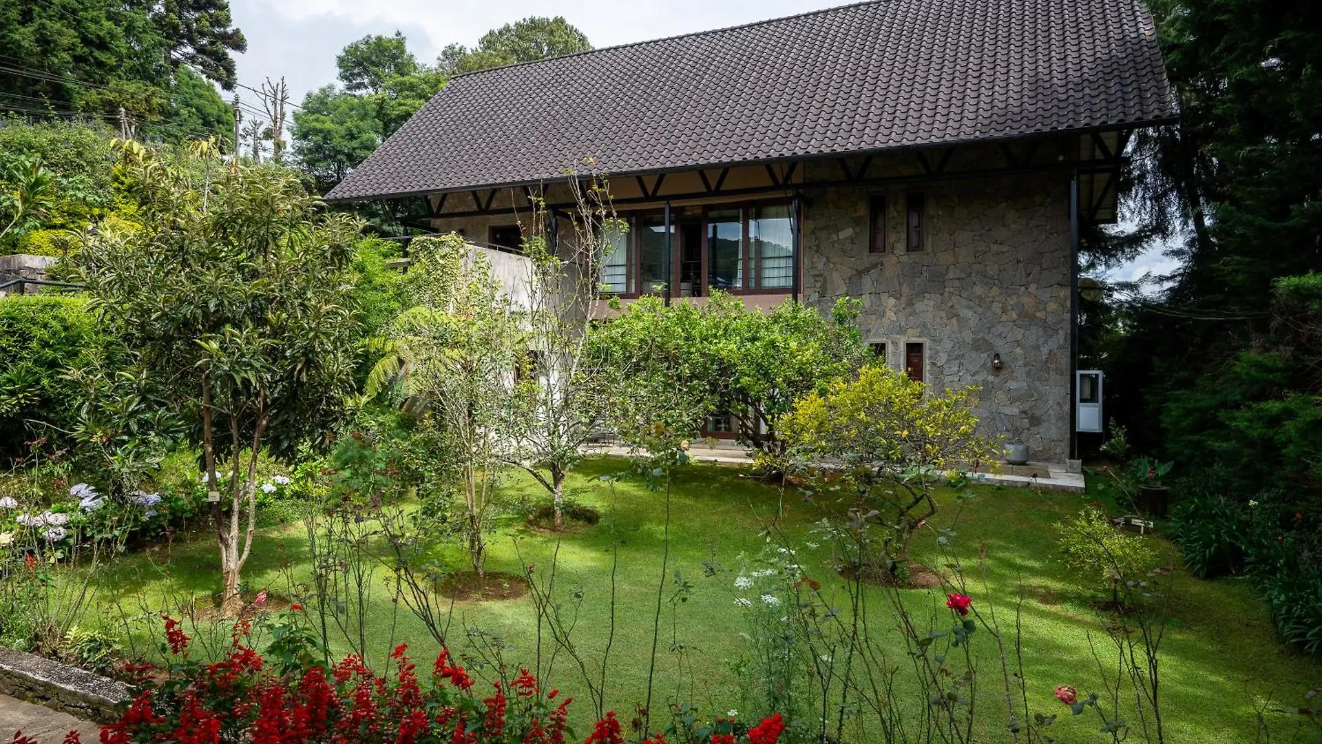Tathya Hills Nuwaraeliya Bed & Breakfast Nuwara Eliya